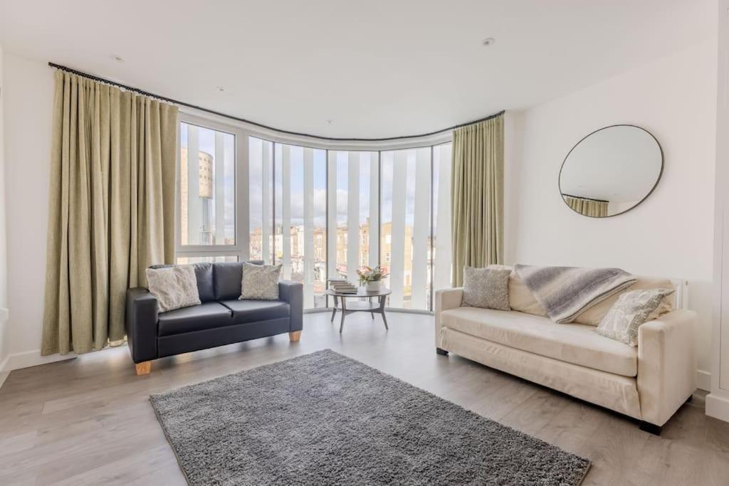 קינגסטון אפון תמז Vertigo Boutique Sleeps 4 London מראה חיצוני תמונה