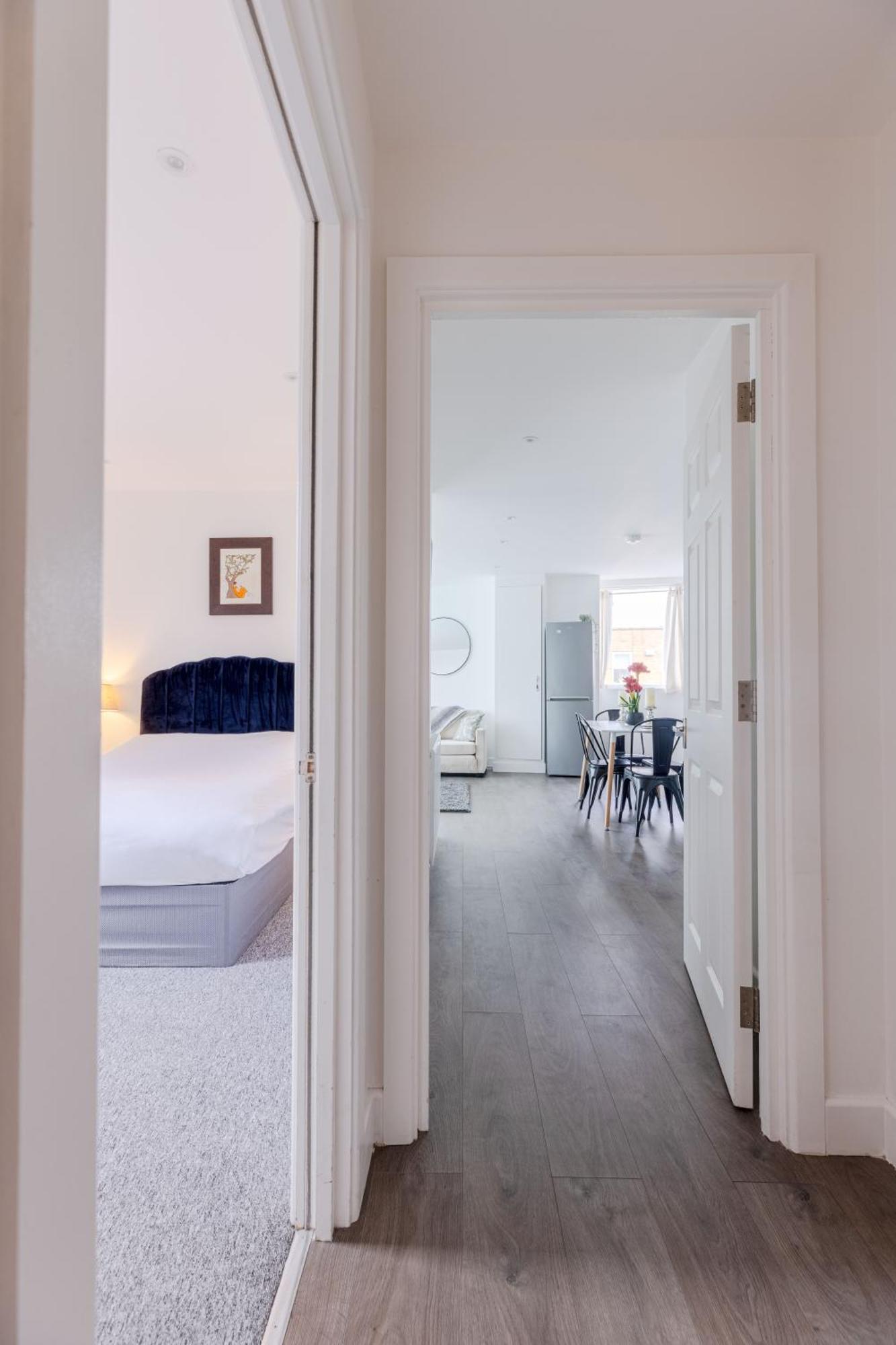 קינגסטון אפון תמז Vertigo Boutique Sleeps 4 London מראה חיצוני תמונה